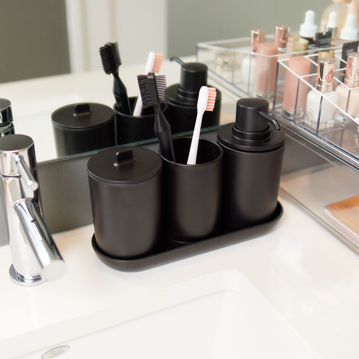 Badezimmer-Set „Cade“ – 4-teilig, schwarz, modern